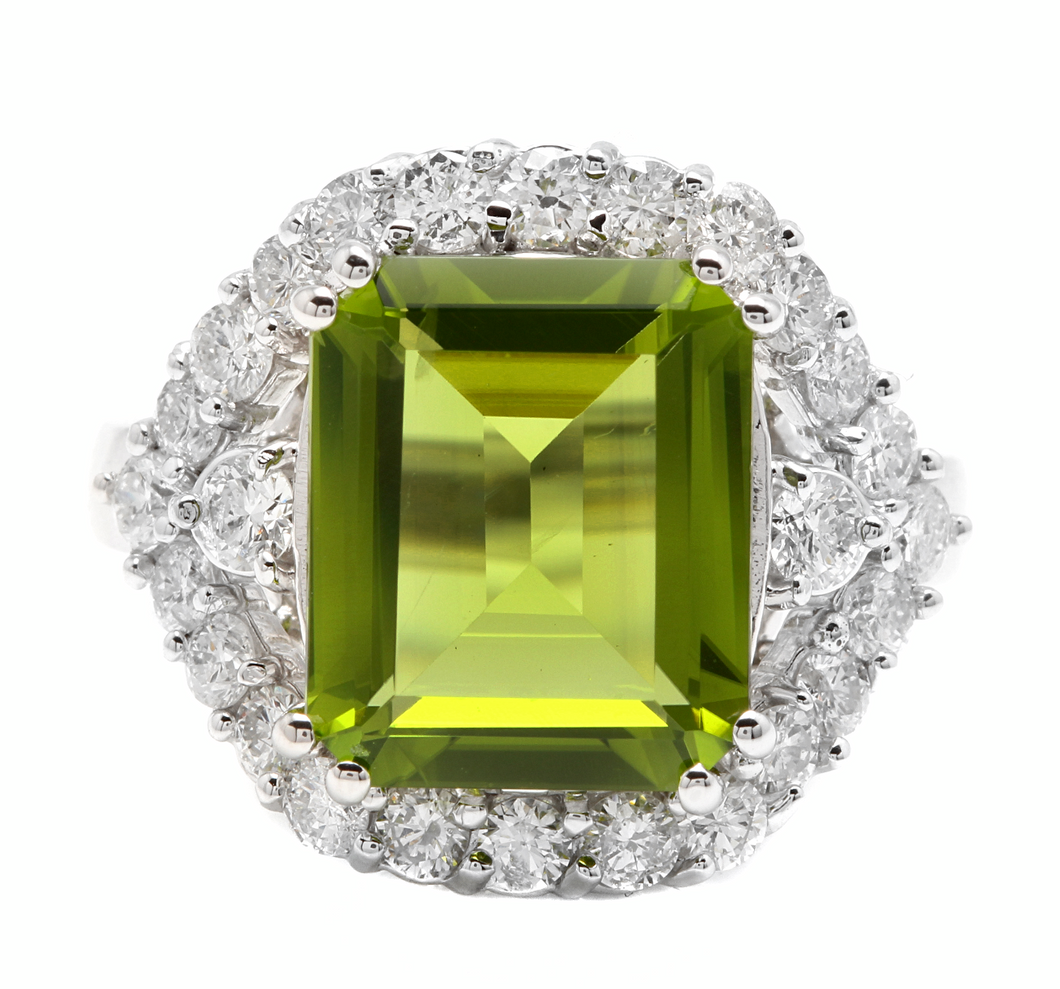 9.00 Carats Natural Peridot and Diamond 14k Solid White Gold Ring