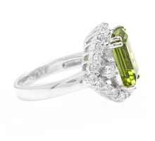 Load image into Gallery viewer, 9.00 Carats Natural Peridot and Diamond 14k Solid White Gold Ring
