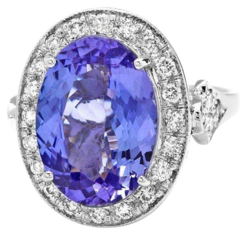 7.40 Carats Natural Tanzanite and Diamond 14K Solid White Gold Ring