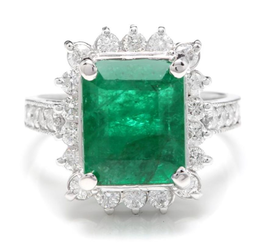 5.10 Carats Natural Emerald and Diamond 14K Solid White Gold Ring