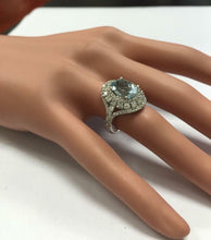 Load image into Gallery viewer, 6.00 Carats Natural Aquamarine and Diamond 14k Solid White Gold Ring
