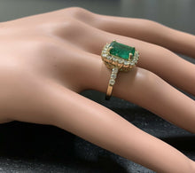 Load image into Gallery viewer, 4.10ct Natural Emerald &amp; Diamond 14k Solid Yellow Gold Ring