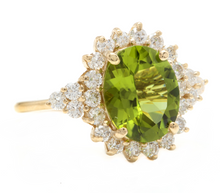 Load image into Gallery viewer, 4.35 Carats Natural Peridot and Diamond 14k Solid Yellow Gold Ring