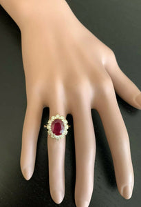 7.20 Carats Natural Red Ruby and Diamond 18k Solid Yellow Gold Ring