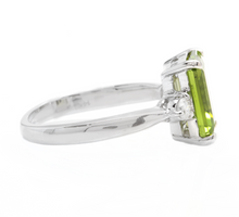 Load image into Gallery viewer, 3.18 Carats Natural Peridot and Diamond 14k Solid White Gold Ring
