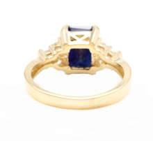 Load image into Gallery viewer, 3.85 Carats Natural Sapphire and Diamond 14k Solid Yellow Gold Ring
