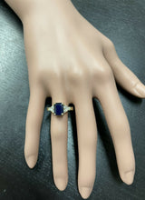 Load image into Gallery viewer, 3.85 Carats Natural Sapphire and Diamond 14k Solid Yellow Gold Ring