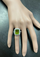 Load image into Gallery viewer, 6.30 Carats Natural Peridot and Diamond 14k Solid White Gold Ring