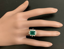 Load image into Gallery viewer, 4.00 Carats Natural Emerald and Diamond 18K Solid White Gold Ring