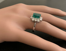 Load image into Gallery viewer, 4.00 Carats Natural Emerald and Diamond 18K Solid White Gold Ring