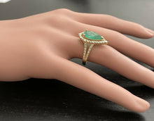 Load image into Gallery viewer, 5.30 Carats Natural Emerald &amp; Diamond 14k Solid Yellow Gold Ring