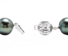 Load image into Gallery viewer, 12-14.80mm Tahitian Pearl Necklace 14k Solid White Gold Clasp