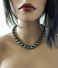 Load image into Gallery viewer, 12-14.80mm Tahitian Pearl Necklace 14k Solid White Gold Clasp