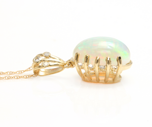 6.70Ct Natural Ethiopian Opal and Diamond 14K Solid Yellow Gold Necklace