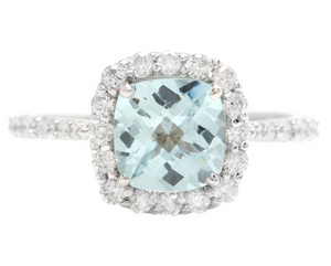 2.05 Carats Natural Aquamarine and Diamond 14K Solid White Gold Ring