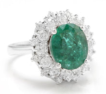 Load image into Gallery viewer, 4.50 Carats Natural Emerald and Diamond 14K Solid White Gold Ring