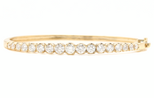 Load image into Gallery viewer, 3.40 Carats Natural Diamond 14K Solid Yellow Gold Bangle Bracelet