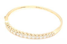 Load image into Gallery viewer, 3.40 Carats Natural Diamond 14K Solid Yellow Gold Bangle Bracelet