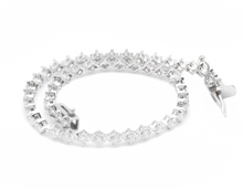 Load image into Gallery viewer, 1.80 Carats Stunning Natural Diamond 14K Solid White Gold Bracelet