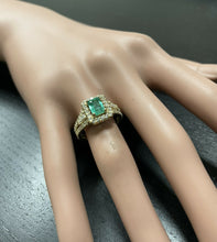 Load image into Gallery viewer, 2.00 Carats Natural Emerald and Diamond 14K Solid Yellow Gold Ring