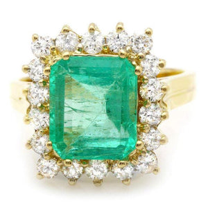 4.80 Carats Natural Emerald and Diamond 18K Solid Yellow Gold Ring