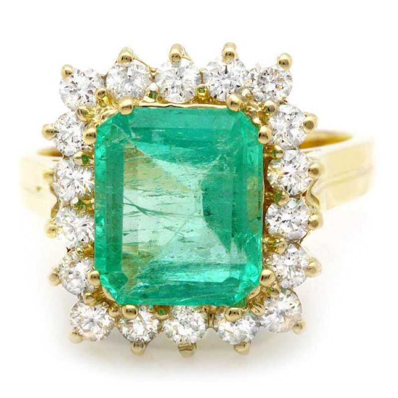 4.80 Carats Natural Emerald and Diamond 18K Solid Yellow Gold Ring