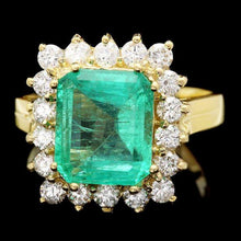Load image into Gallery viewer, 4.80 Carats Natural Emerald and Diamond 18K Solid Yellow Gold Ring