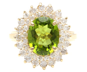 5.30 Carats Impressive Natural Peridot and Diamond 14K Yellow Gold Ring