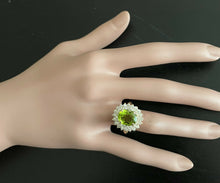 Load image into Gallery viewer, 5.30 Carats Impressive Natural Peridot and Diamond 14K Yellow Gold Ring