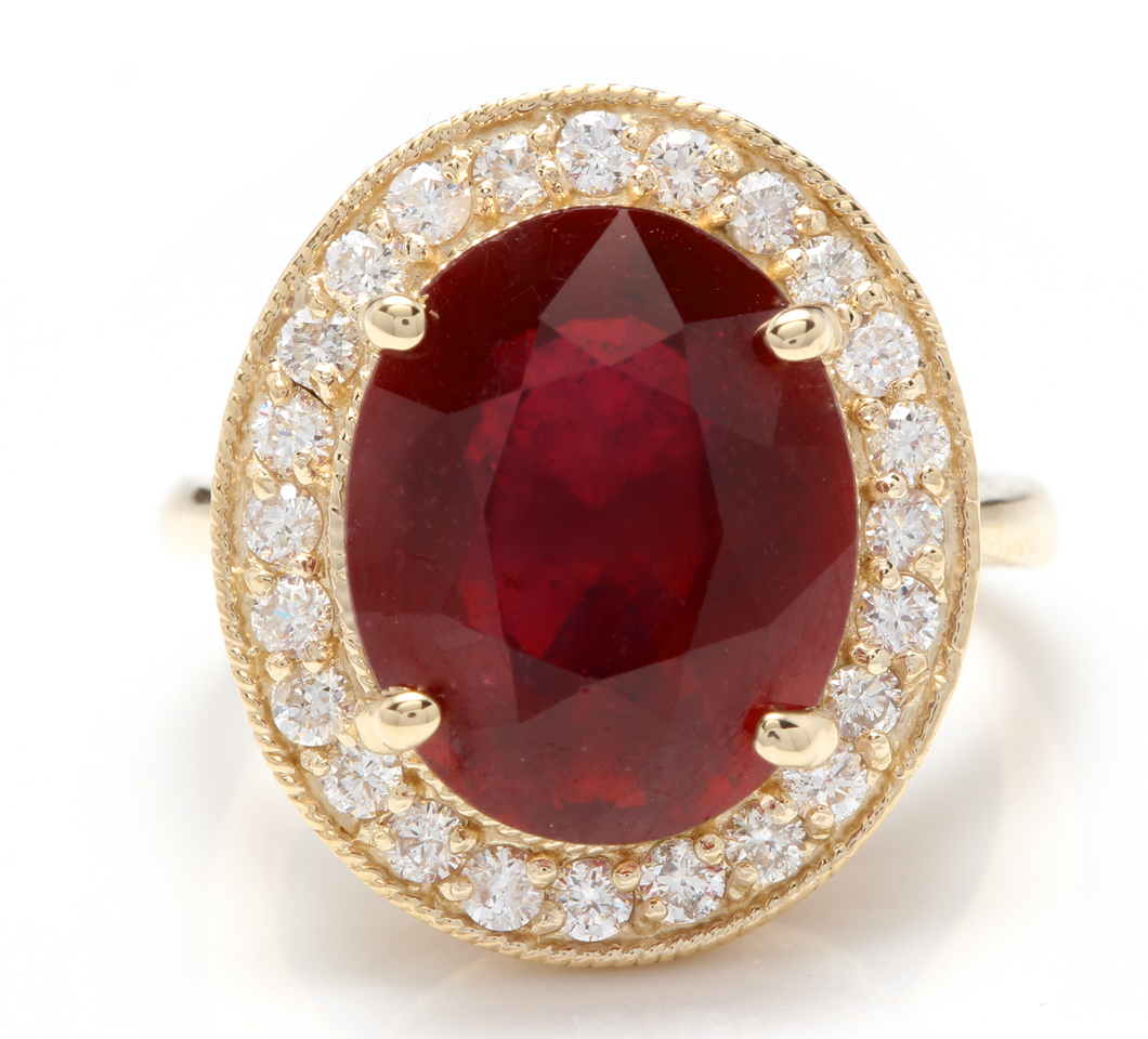 11.75 Carats Impressive Natural Red Ruby and Diamond 14K Yellow Gold Ring