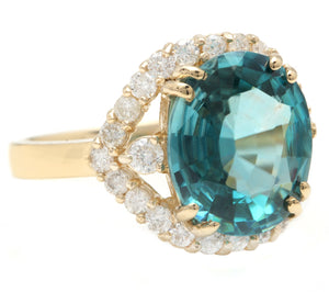 6.90 Carats Natural Very Nice Looking Blue Zircon and Diamond 14K Yellow Gold Ring