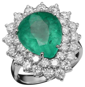 8.00 Carats Natural Emerald and Diamond 14K Solid White Gold Ring