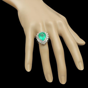 8.00 Carats Natural Emerald and Diamond 14K Solid White Gold Ring