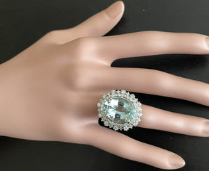 11.10 Carats Exquisite Natural Aquamarine and Diamond 14K Solid White Gold Ring