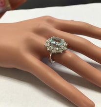 Load image into Gallery viewer, 3.80 Carats Natural Aquamarine and Diamond 14K Solid White Gold Ring