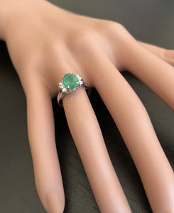 2.20 Carats Natural Emerald and Diamond 14K Solid White Gold Ring