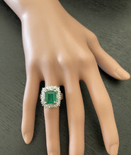 Load image into Gallery viewer, 5.65 Carats Natural Emerald and Diamond 14K Solid White Gold Ring