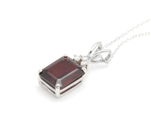 Load image into Gallery viewer, 5.10Ct Natural Garnet and Diamond 14K Solid White Gold Necklace
