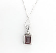 Load image into Gallery viewer, 5.10Ct Natural Garnet and Diamond 14K Solid White Gold Necklace
