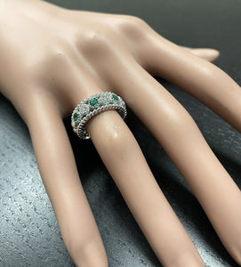 0.70 Carats Natural Emerald and Diamond 14K Solid White Gold Ring