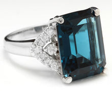 Load image into Gallery viewer, 15.20 Carats Natural Impressive London Blue Topaz and Diamond 14K White Gold Ring