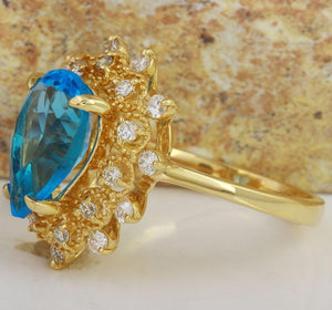 5.22 Carats Natural Gorgeous Swiss Blue Topaz and Diamond 14K Solid Yellow Gold Ring