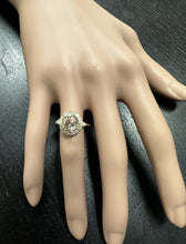 Load image into Gallery viewer, 2.50 Carats Impressive Natural Morganite and Diamond 14K Solid Yellow Gold Ring