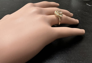 2.50 Carats Impressive Natural Morganite and Diamond 14K Solid Yellow Gold Ring