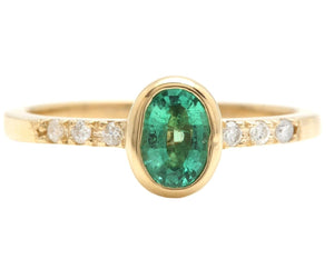 Stunning Natural Emerald and Diamond 14K Solid Yellow Gold Ring