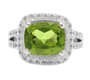 5.30 Carats Natural Very Nice Looking Peridot and Diamond 14K Solid White Gold Ring