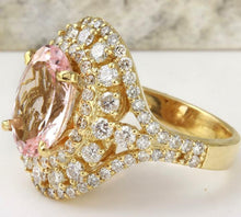 Load image into Gallery viewer, 5.00 Carats Exquisite Natural Morganite and Diamond 14K Solid Yellow Gold Ring
