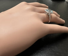 Load image into Gallery viewer, 3.15 Carats Natural Aquamarine and Diamond 14K Solid White Gold Ring