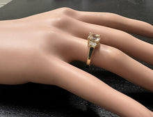 Load image into Gallery viewer, 1.42 Carats Impressive Natural Morganite and Diamond 14K Solid Yellow Gold Ring