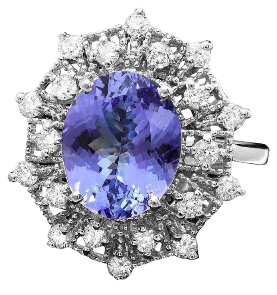4.50 Carats Natural Tanzanite and Diamond 14k Solid White Gold Ring